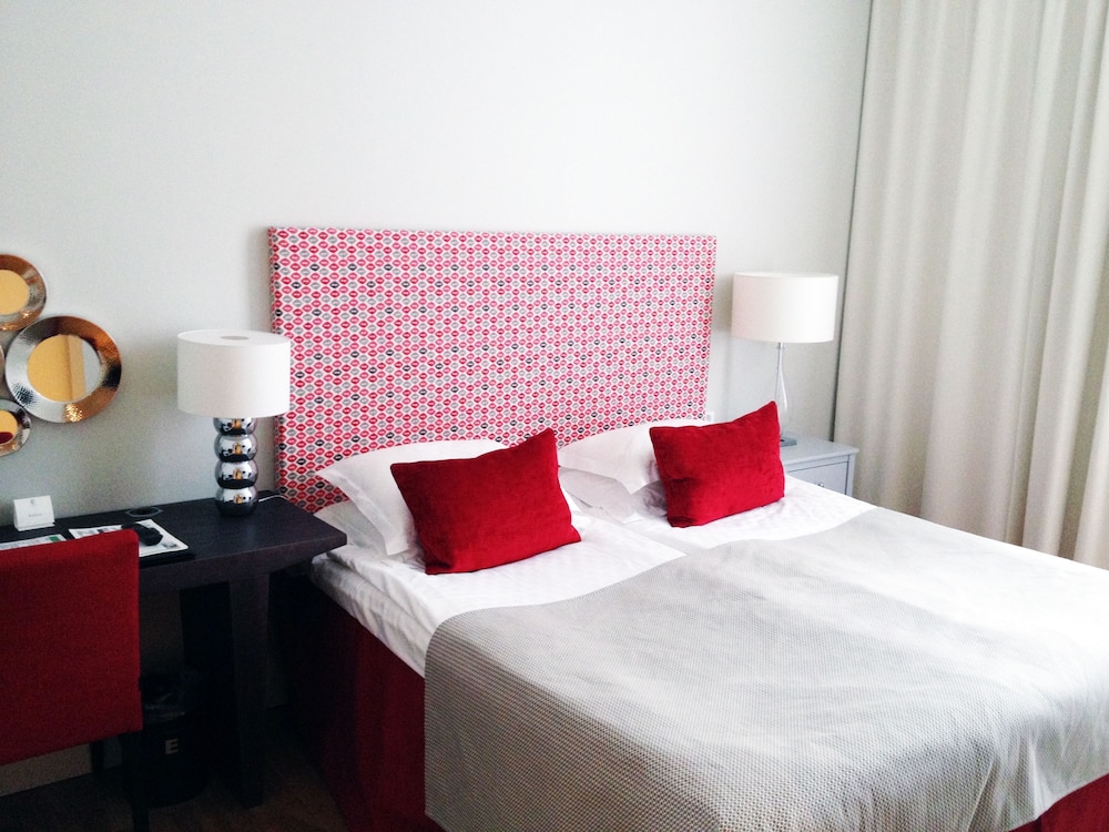 Standard, Double Bed