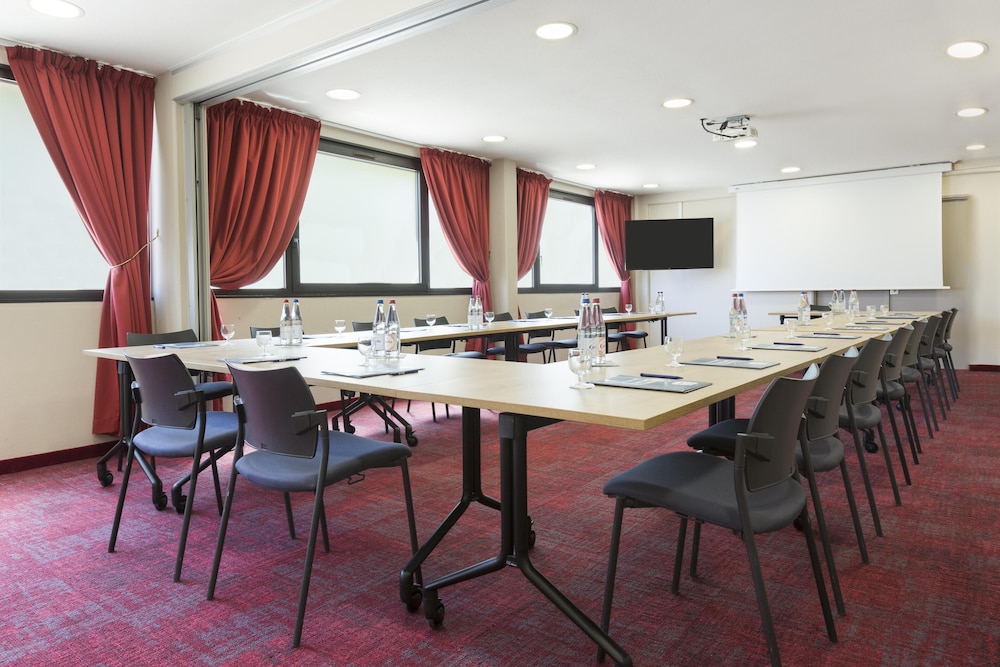 Hotel Kyriad Strasbourg 48/54