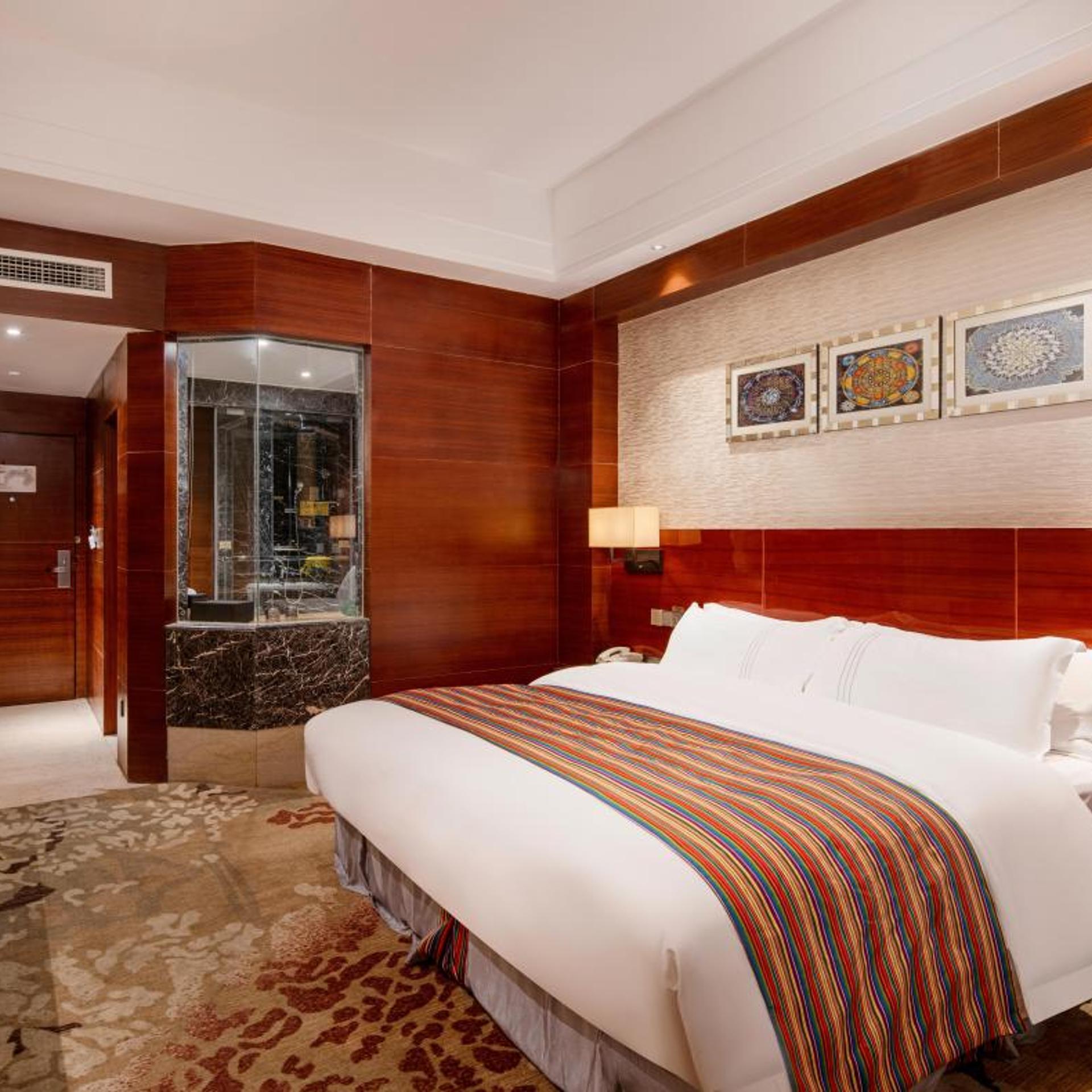 Howard Johnson by Wyndham Tianyuan Resort Jiuzhaigou 24/46