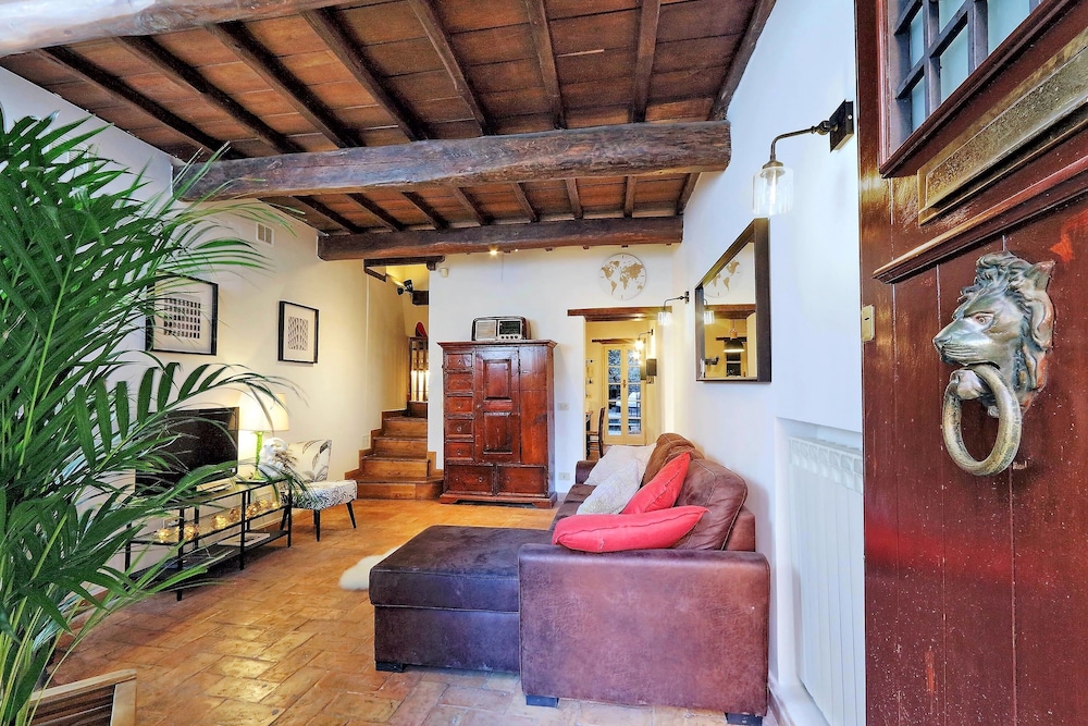 San Callisto - WR Apartments 15/28