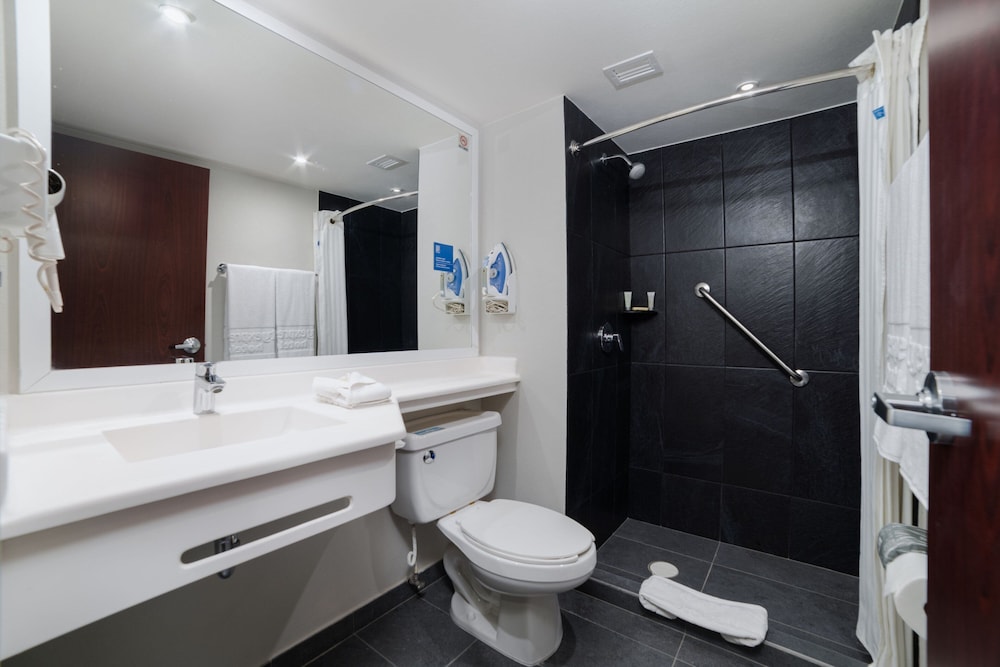 City Express Suites by Marriott Silao Aeropuerto 69/71