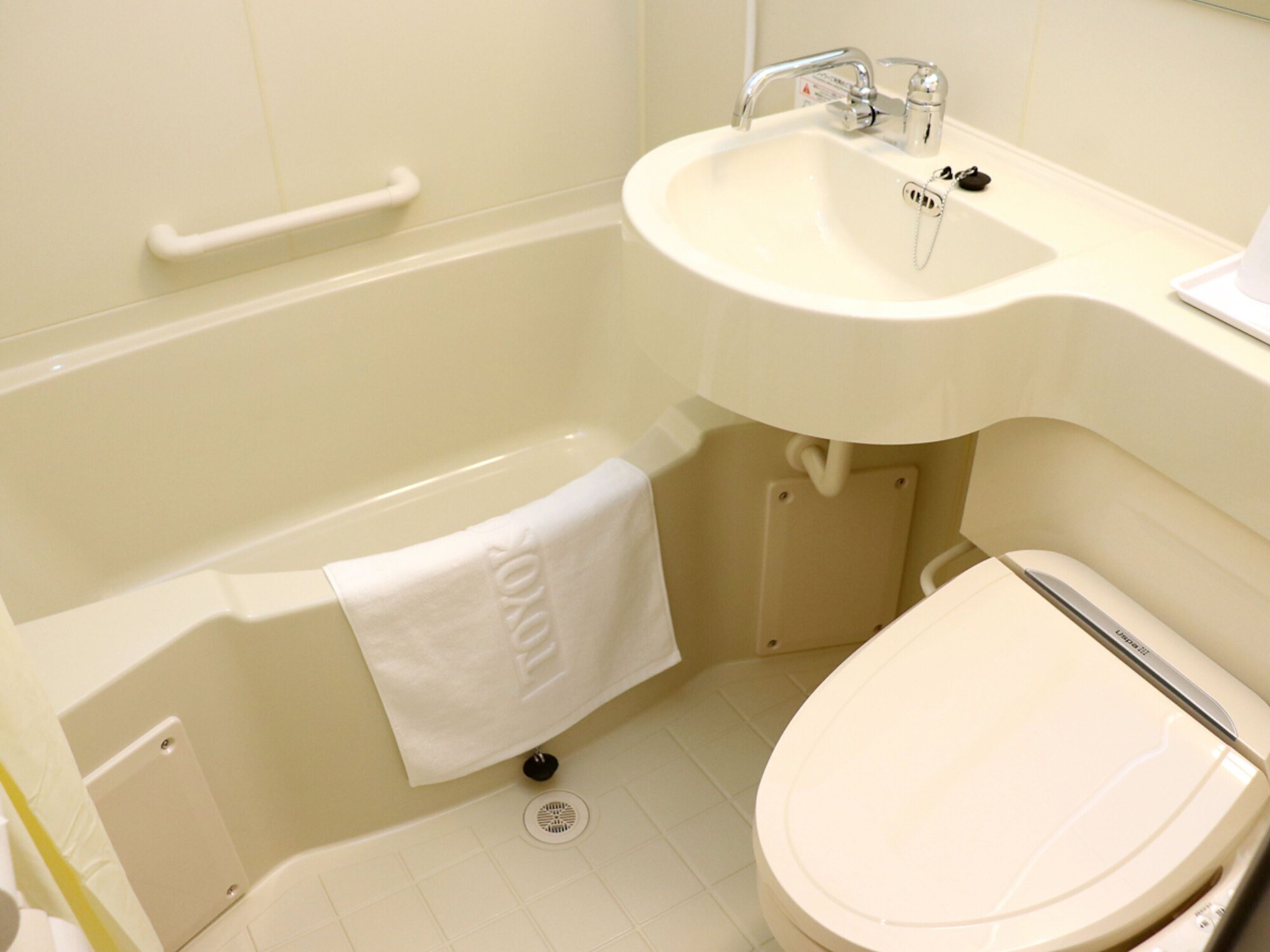 غرفة قياسية بسريرين منفصلين، Toyoko Inn Shiki eki Higashi guchi 3/3