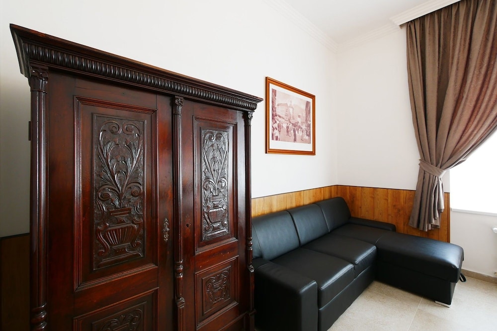 Apartment Karla Capka Street 29/49
