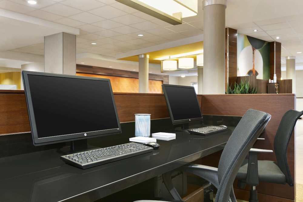 Fairfield Inn Suites Smithfield 20/20