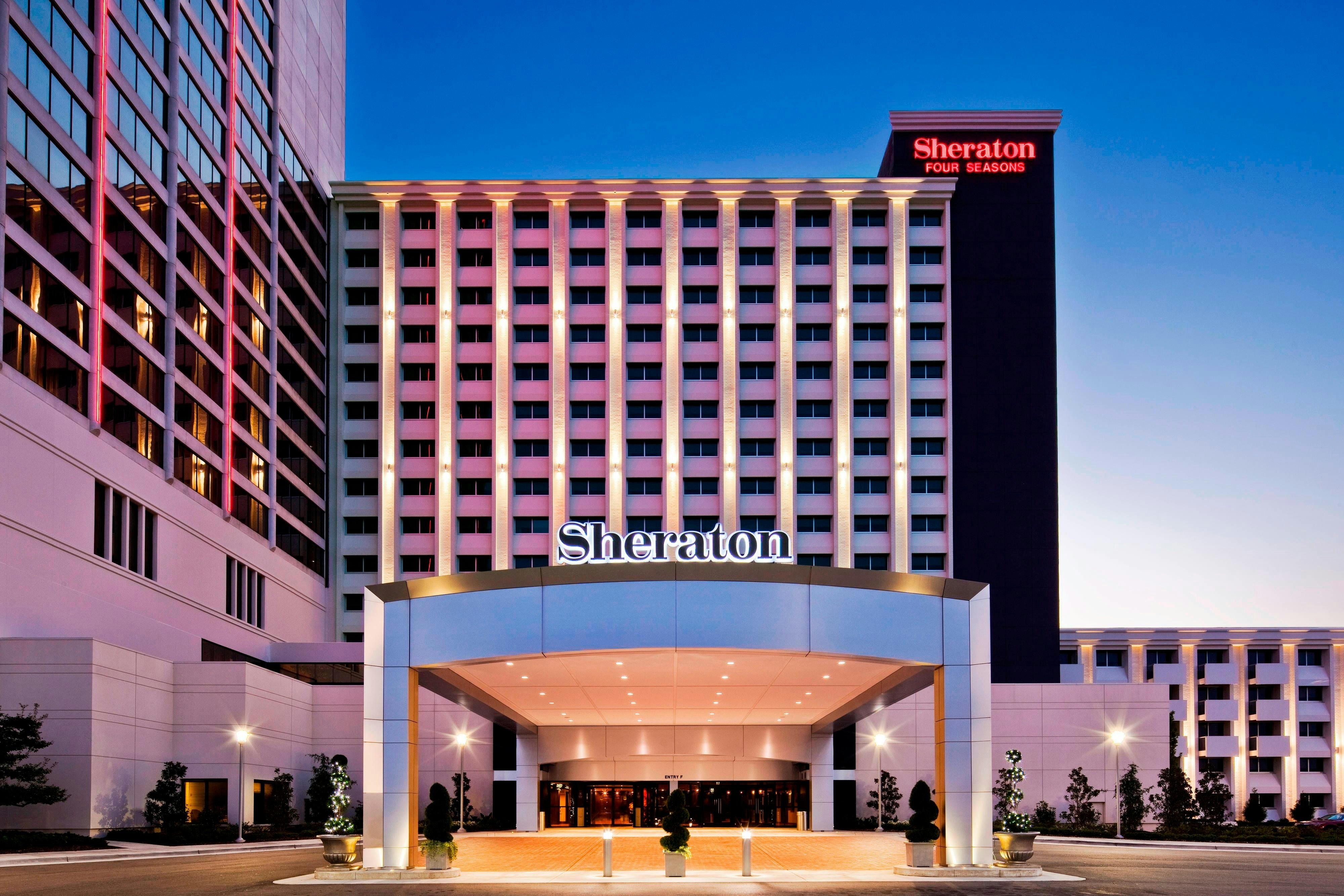 Sheraton Greensboro At Four Seasons photo2