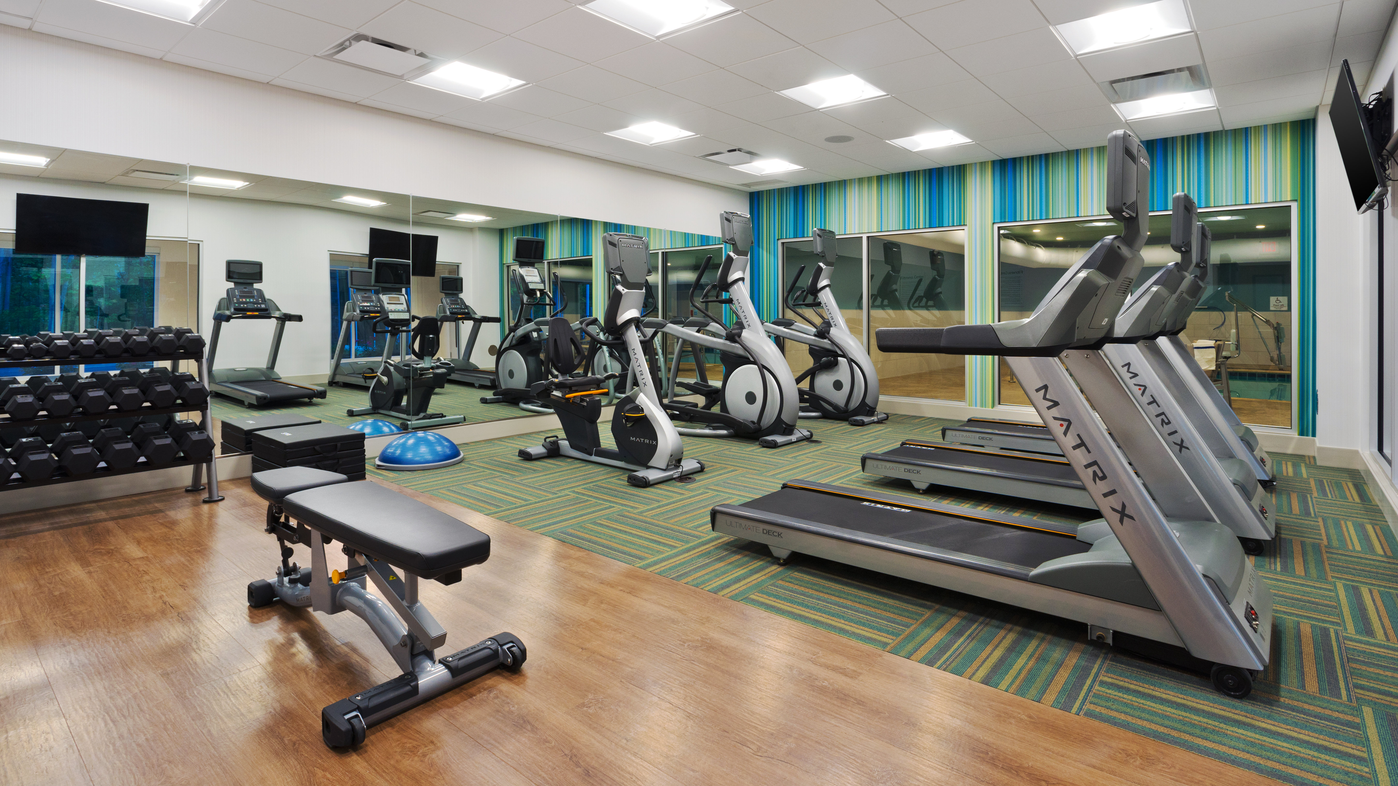 Holiday Inn Express Suites Medina 26/46