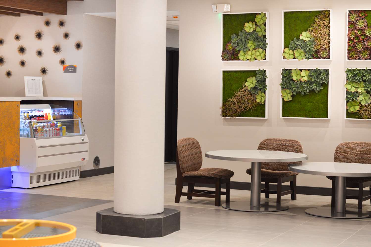 Hollywood Hotel Fort Lauderdale Airport/Cruise Port 8/9