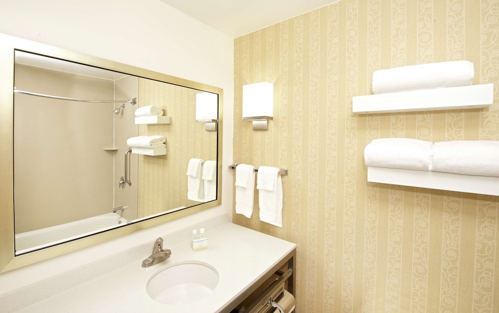 Hilton Garden Inn Seattle/Renton 13/41
