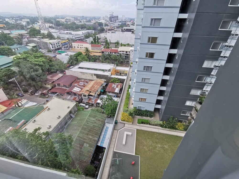 Avida Towers Davao 41/50