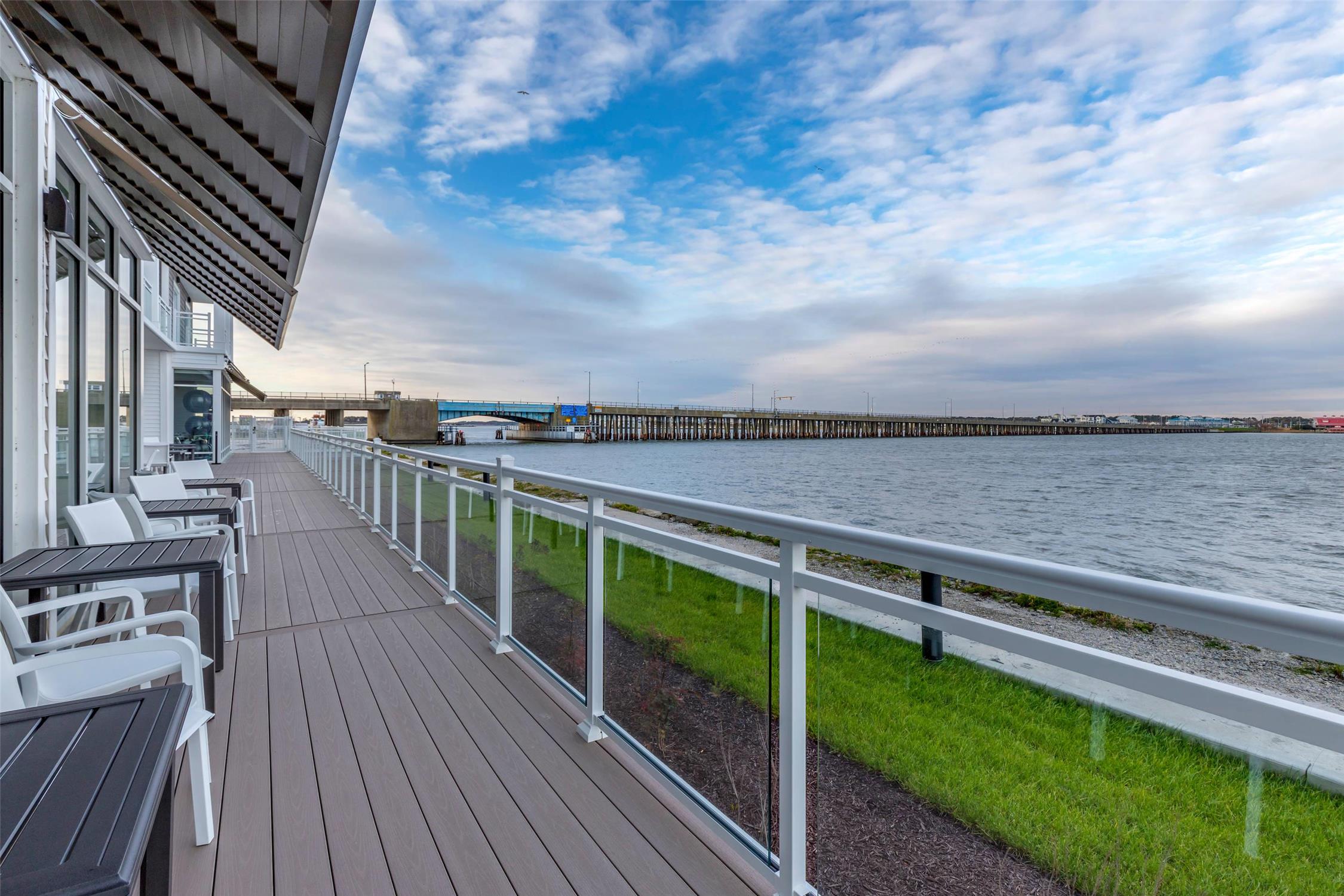 Cambria Hotel Ocean City Bayfront 20/21