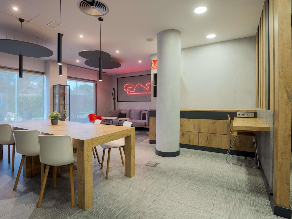 ibis Barcelona Montmelo Granollers 47/73