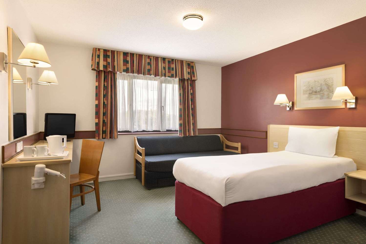 Days Inn by Wyndham Bradford M62 5/10