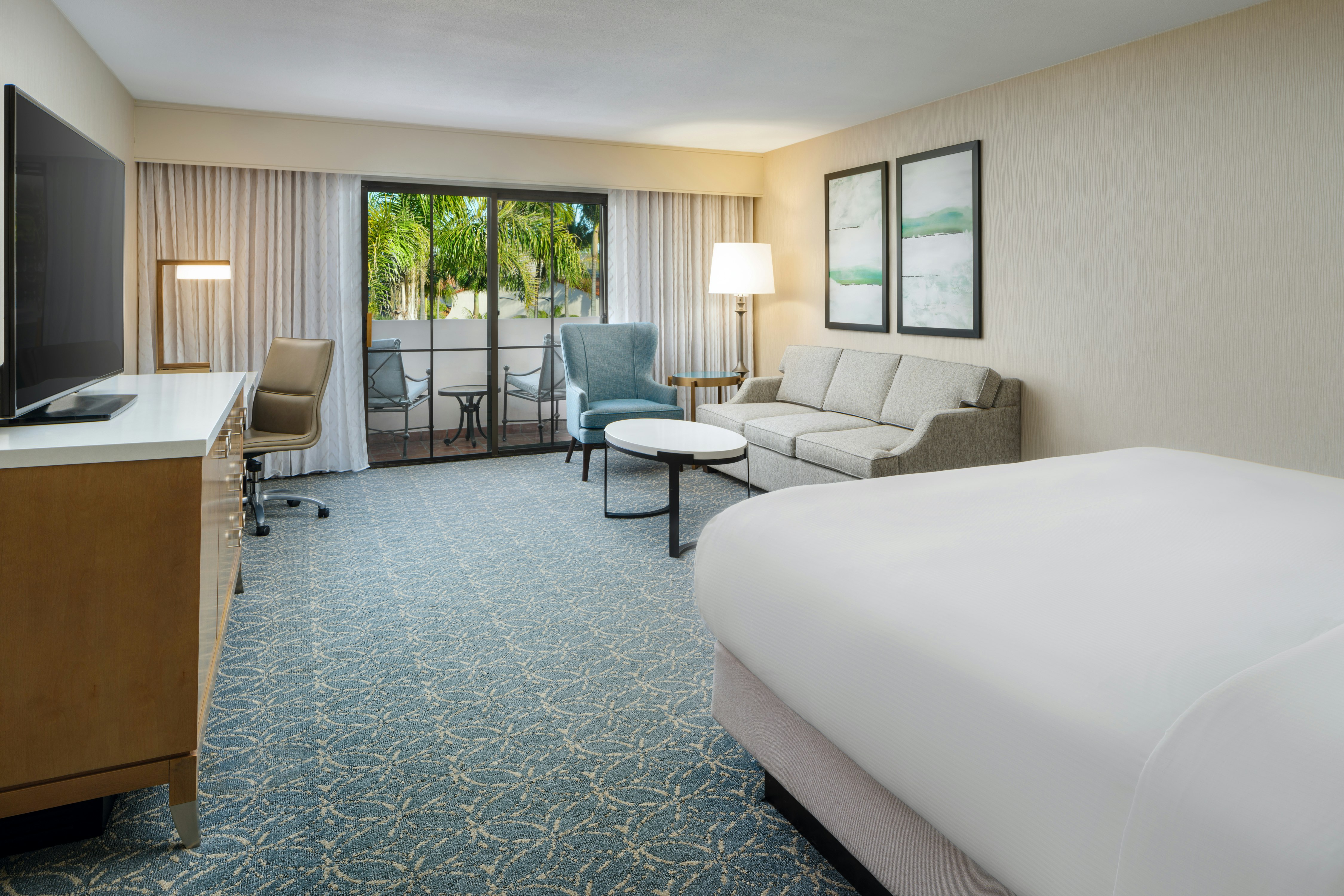 ROOM, KING BED, ACCESSIBLE