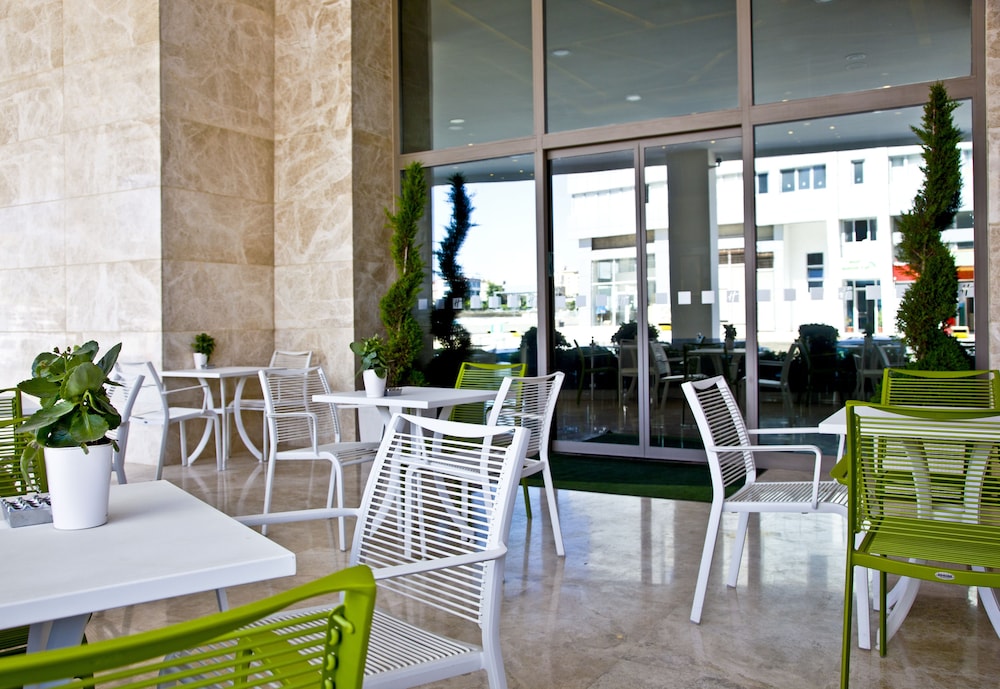 HOLIDAY INN GAZIANTEP SEHITKAMIL 36/39