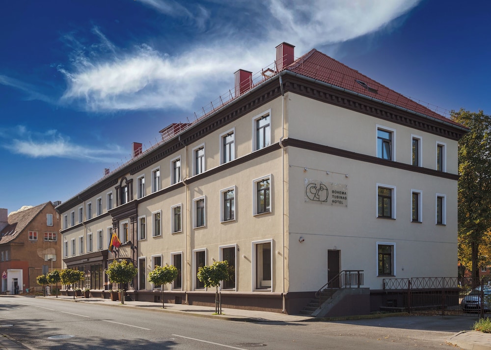 Art Hotel Bohema 2/50