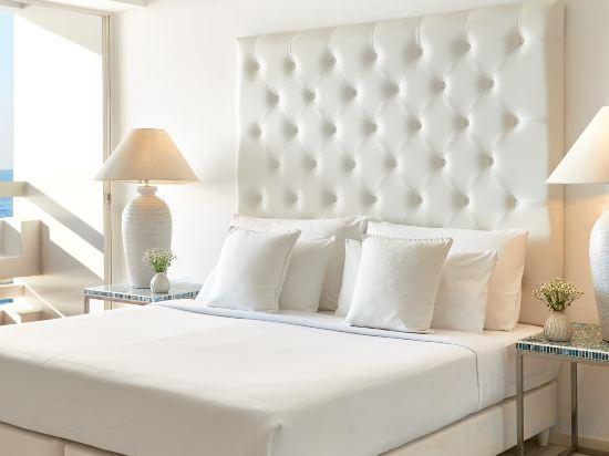 Room, Double Bed, Garden View