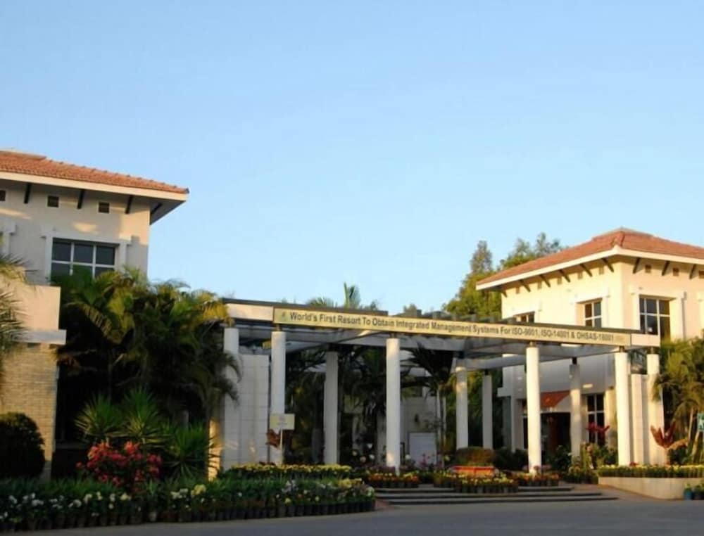 Pragati Resorts 3/47