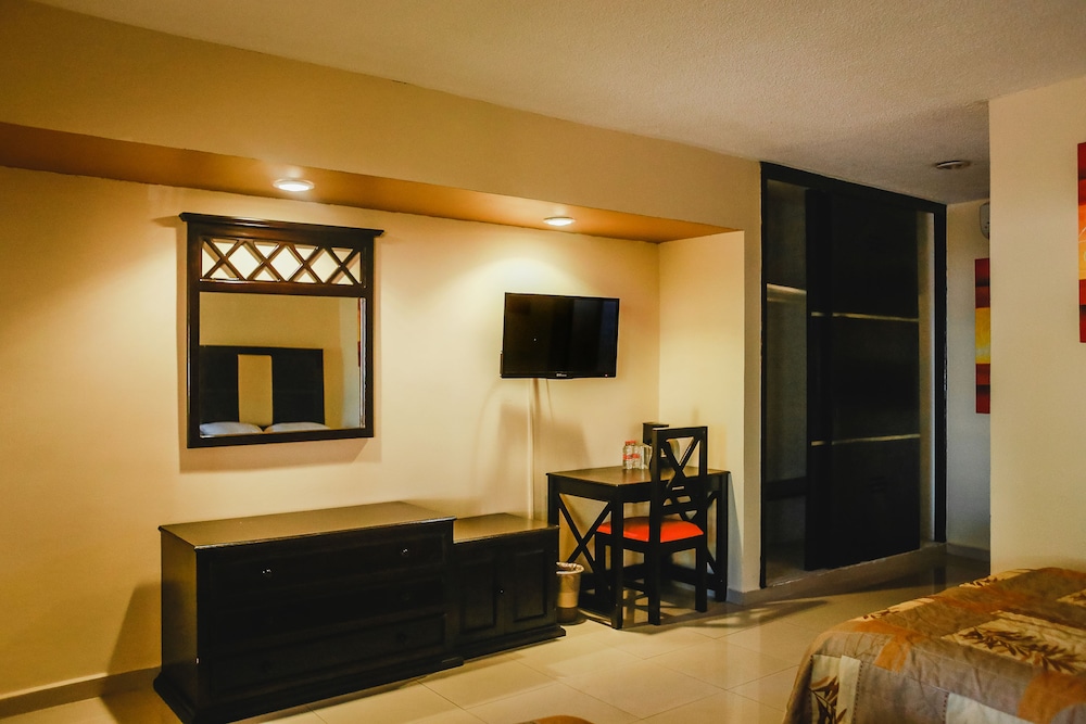 Hotel Plaza Mirador by Kavia 48/74