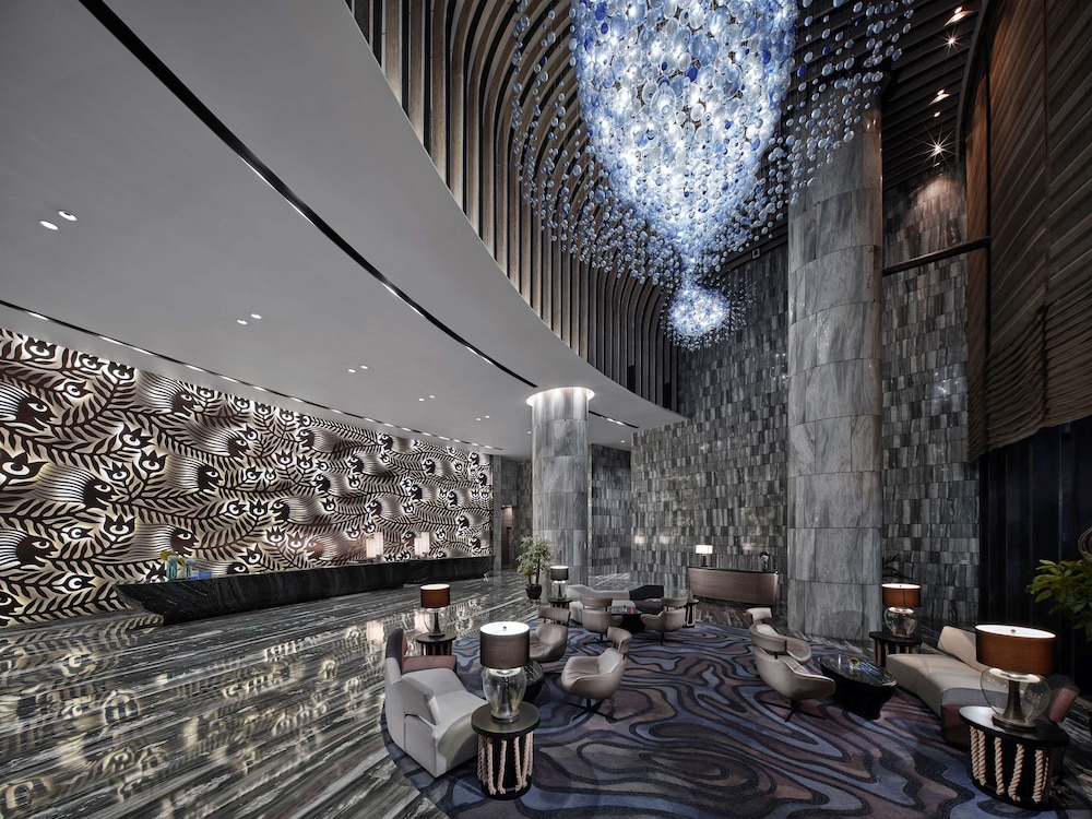 Hilton Shenzhen Shekou Nanhai 39/89