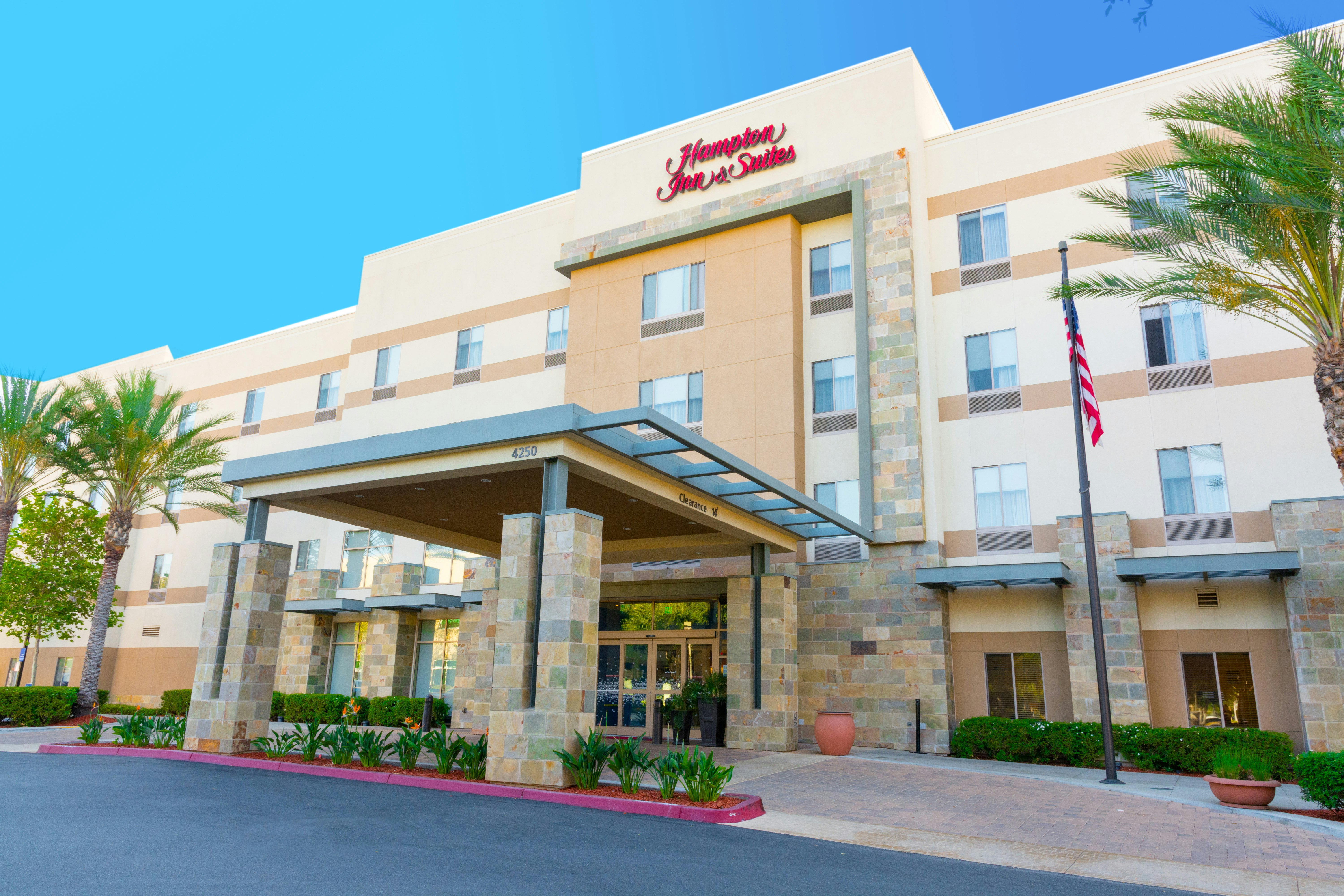 Hampton Inn Suites Riverside Corona East 56/66