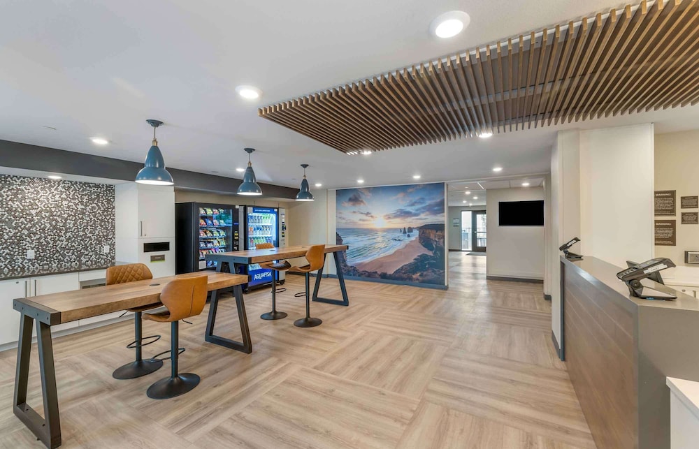 Extended Stay America Premier Suites - San Diego - San Marcos 11/21