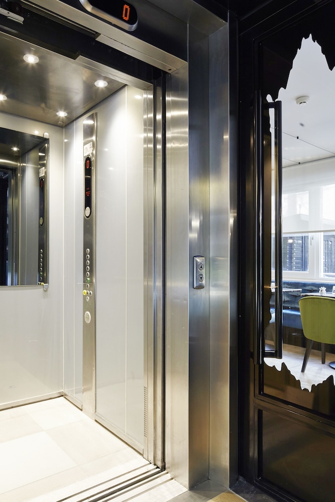 THE MUSE AMSTERDAM - BOUTIQUE HOTEL 33/34