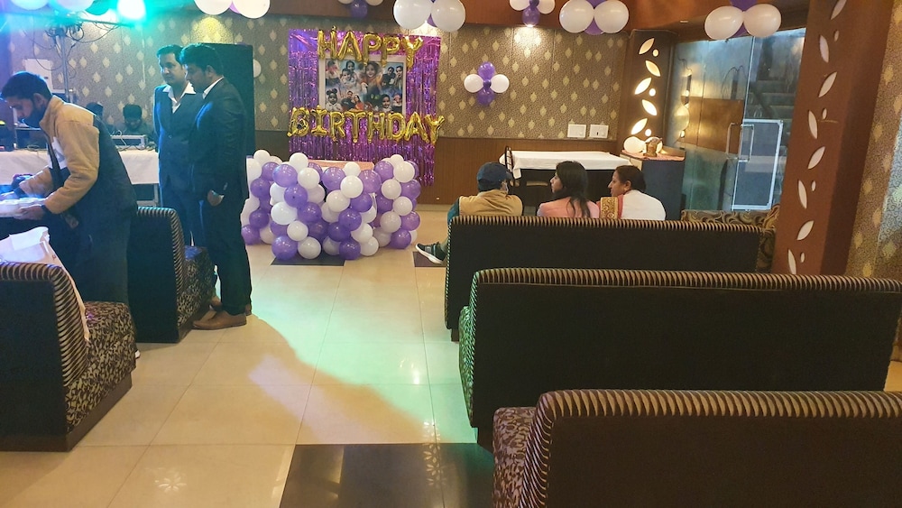 HOTEL DOON REGENCY 3/41