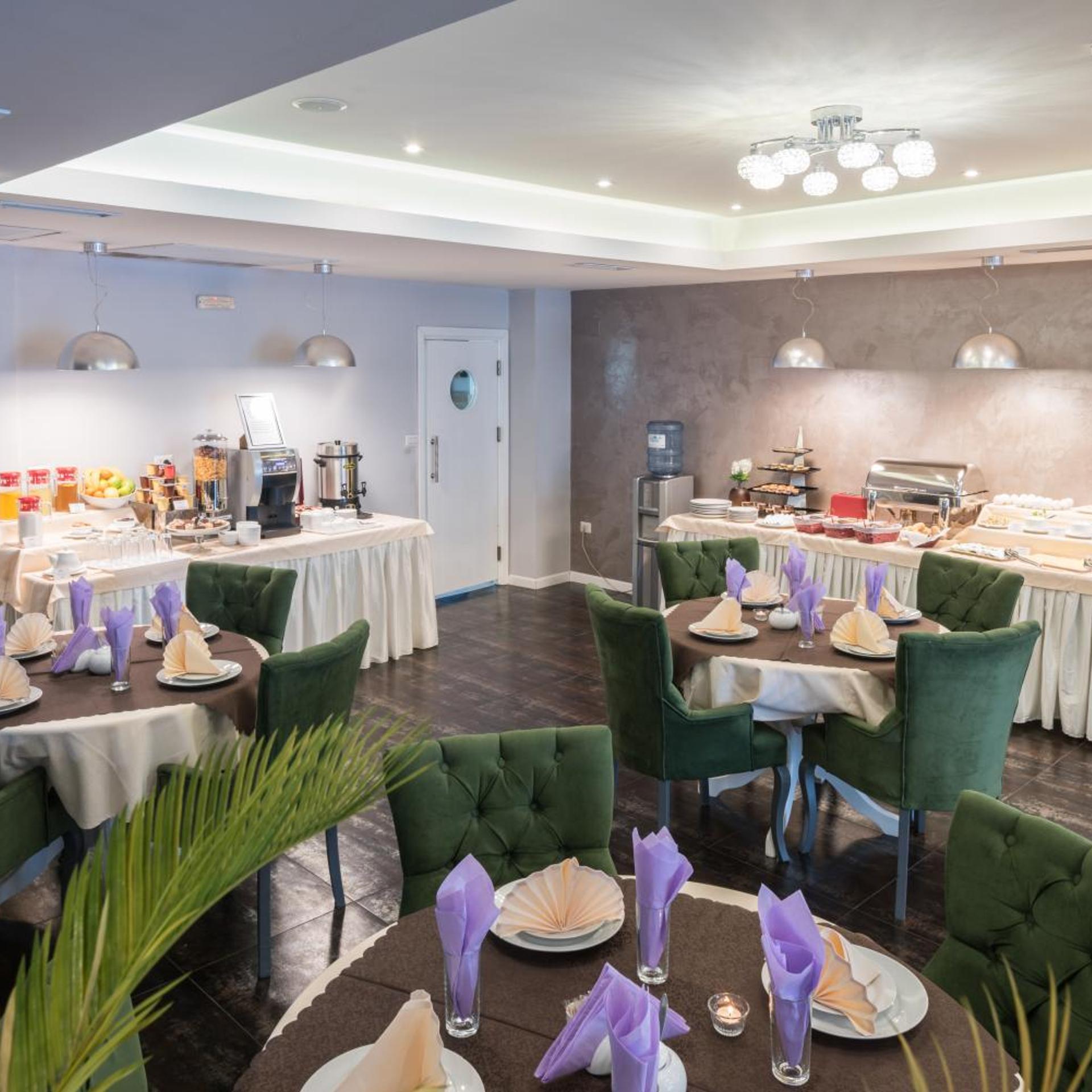 Sultan Modern Hotel 42/55