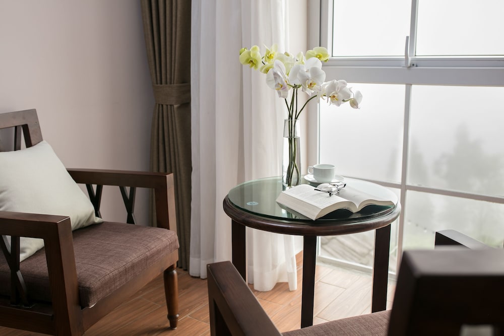 Azure Sapa Hotel 40/50