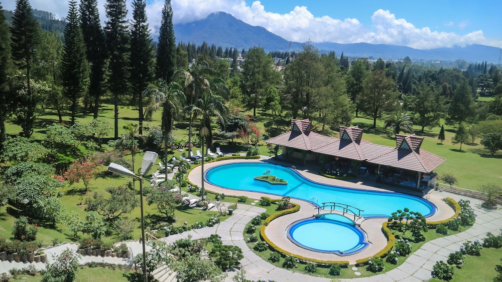 Sinabung Hills Berastagi 52/58