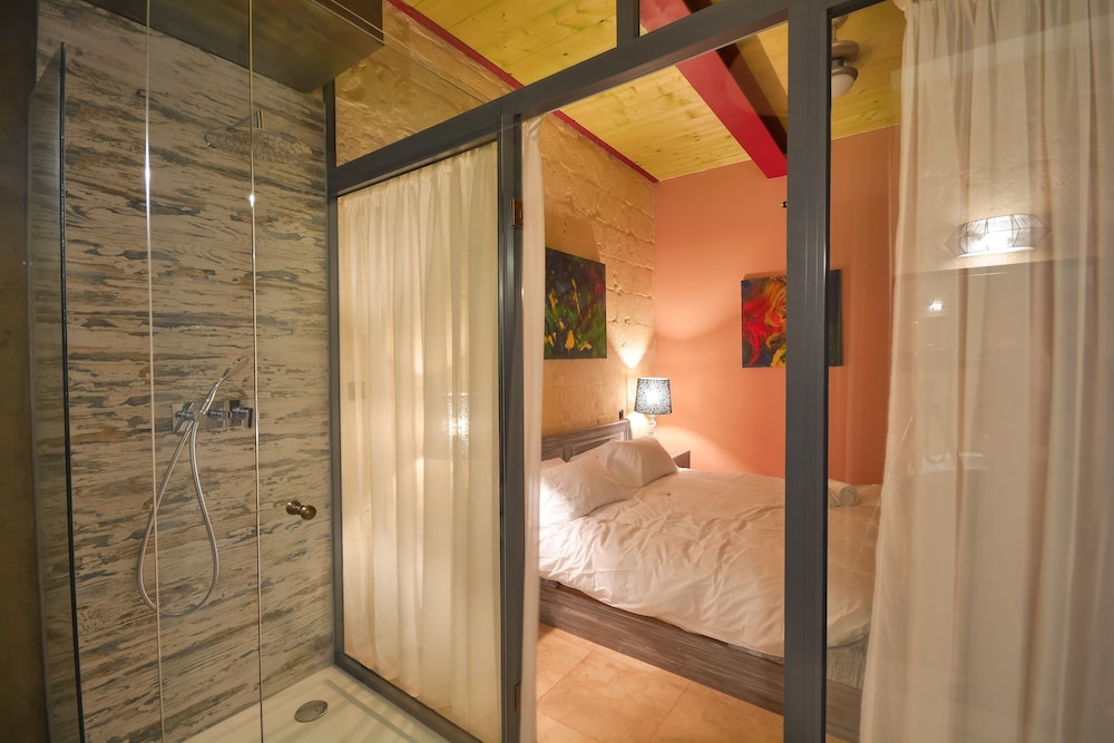 The Vincent Boutique Hotel, BW Premier Collection 12/75