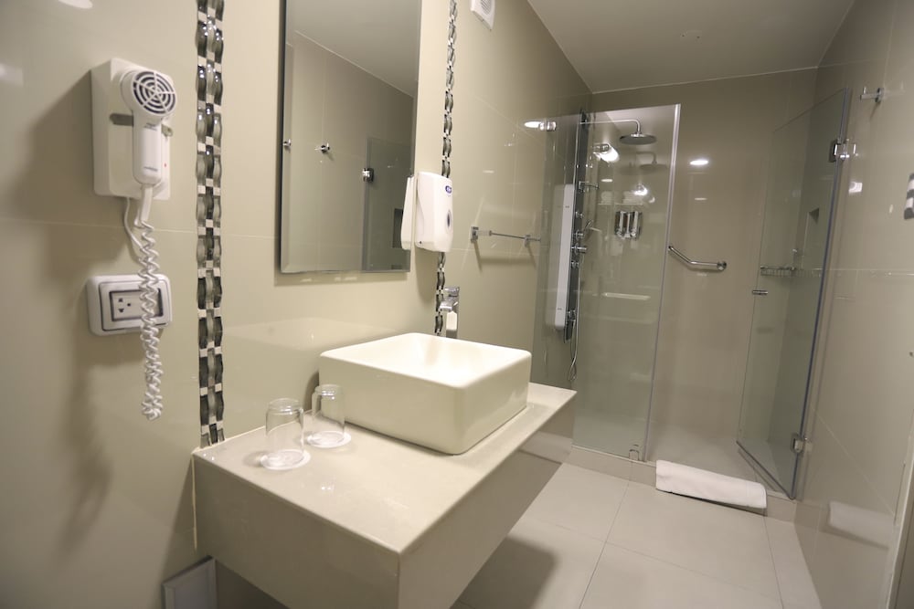 Casa Andina Standard Trujillo Plaza 66/66