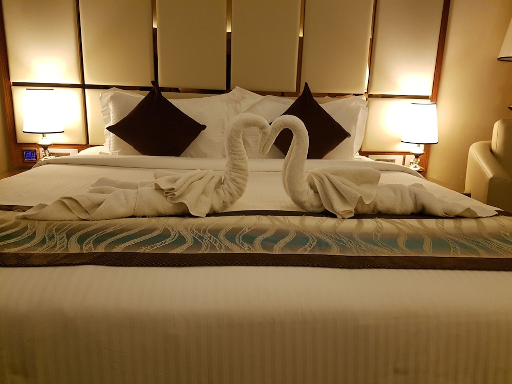 Meridian Bay Resort and Spa Kundapur 15/53