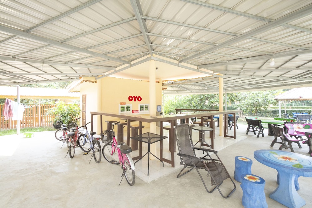 OYO 75359 Thaiburi Thara Resort 29/43