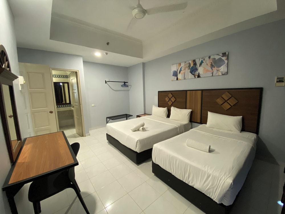 Leisure Cove Hotel Apartments 19/50