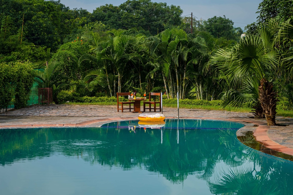 CORBETT WILD RESORT 42/50