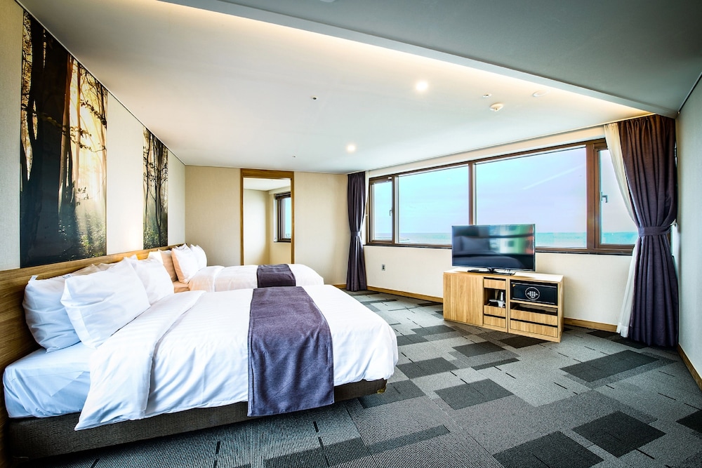Utop Ubless Hotel Jeju 8/50