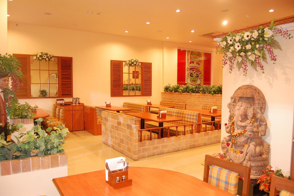 The Grand Regency 19/29