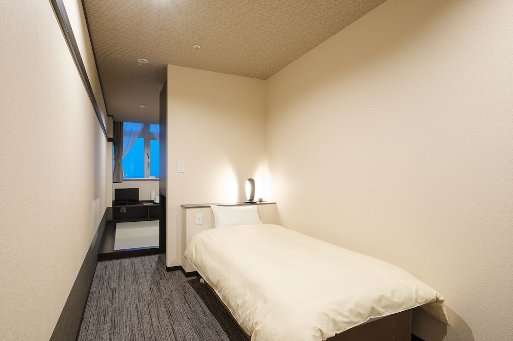 THE PREMIUM HOTEL IN RINKU 22/57