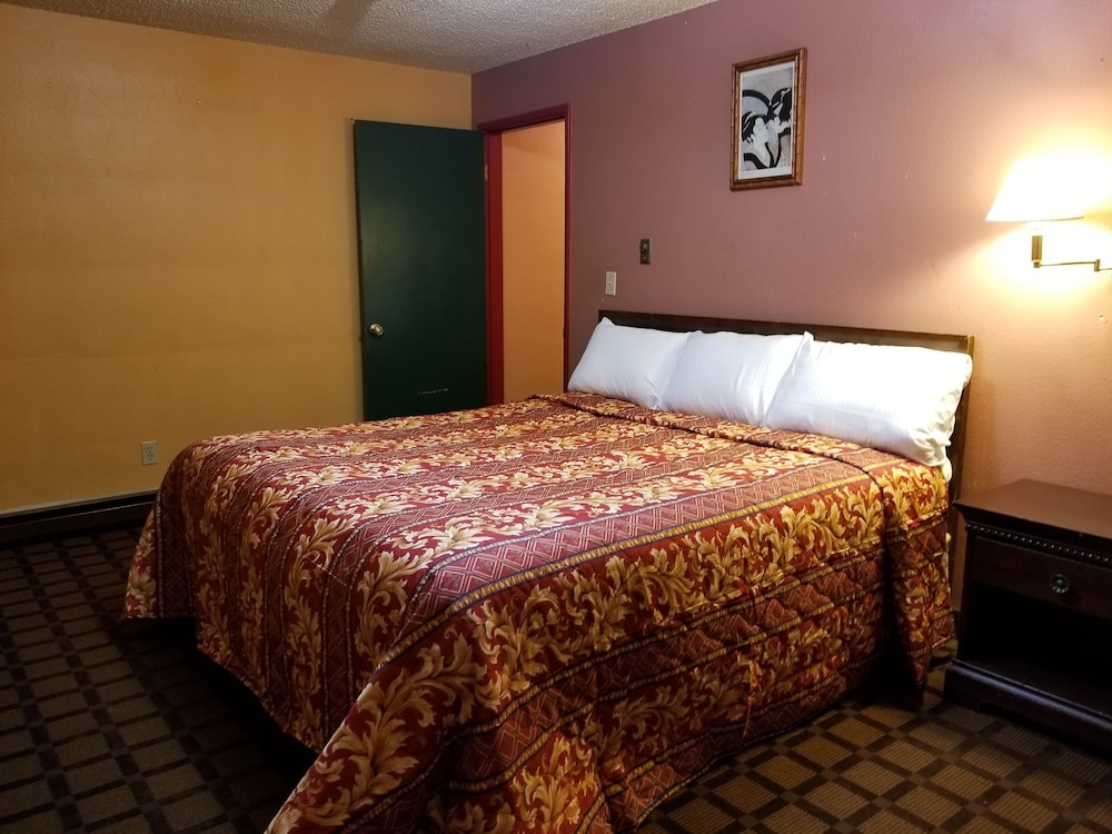 Sea-Tac Crest Motor Inn 4/35