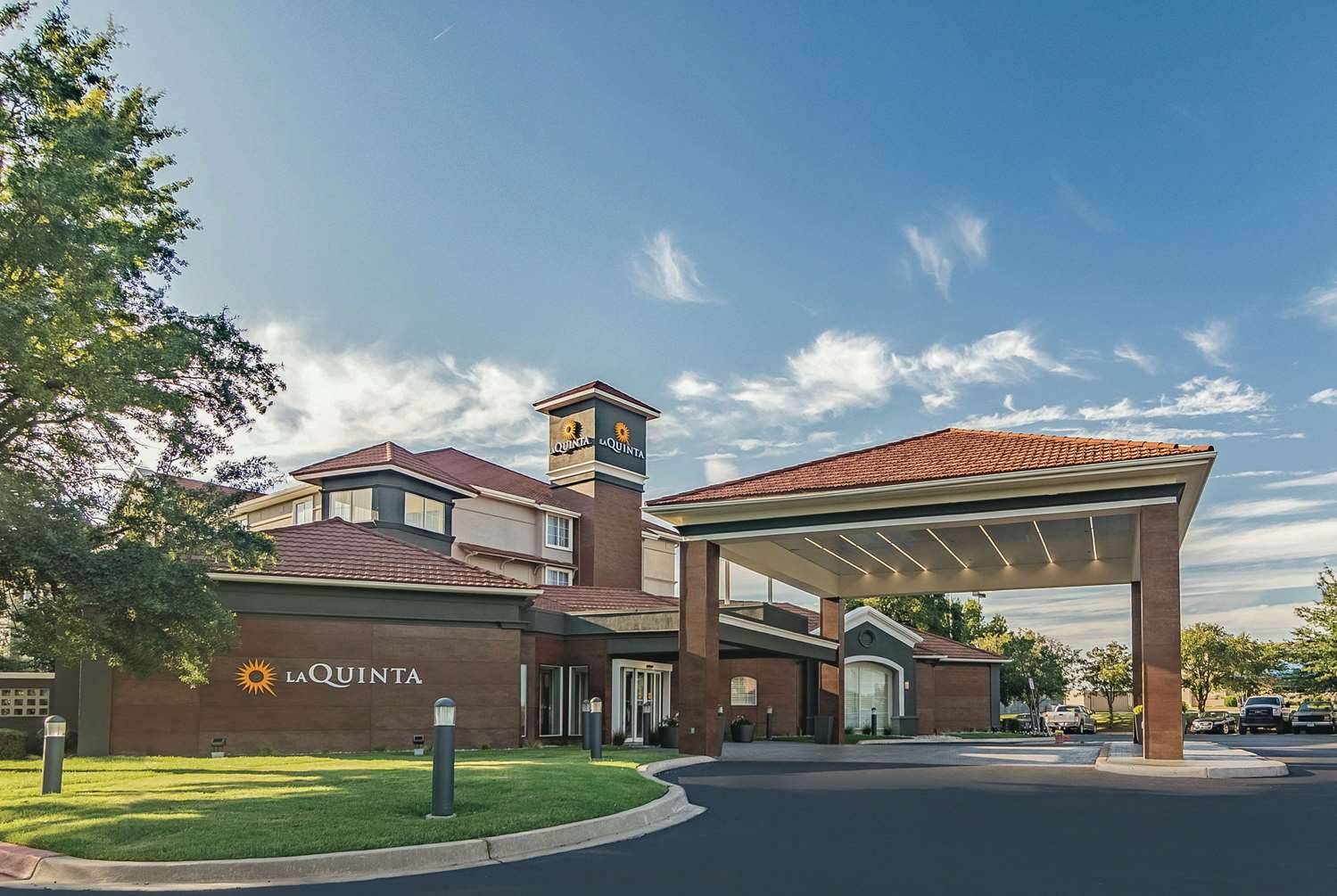 La Quinta Inn & Suites by Wyndham Alexandria Airport 2/48