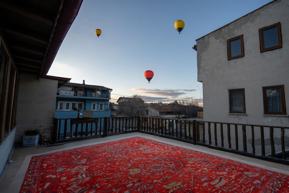 Arton In Cappadocia 22/24