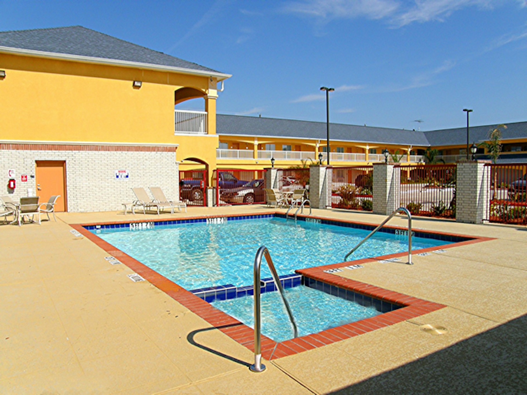 Scottish Inns Suites Timber Creek Houston 11/41