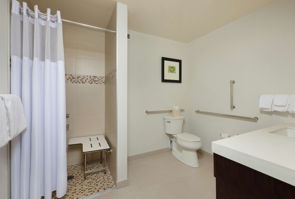 Hilton Garden Inn Pittsburgh Downtown 20/59
