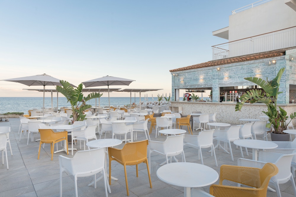 Hotel Atolon & Kaafu Beach Club 35/50