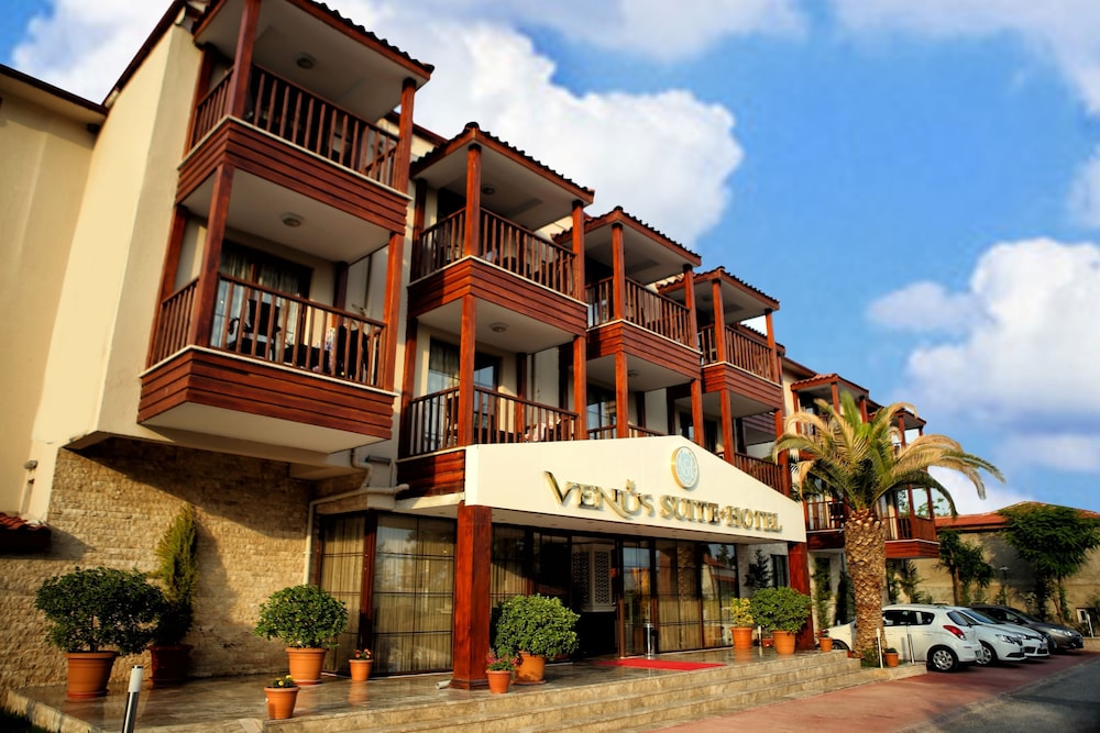 Venus Suite Hotel 10/50