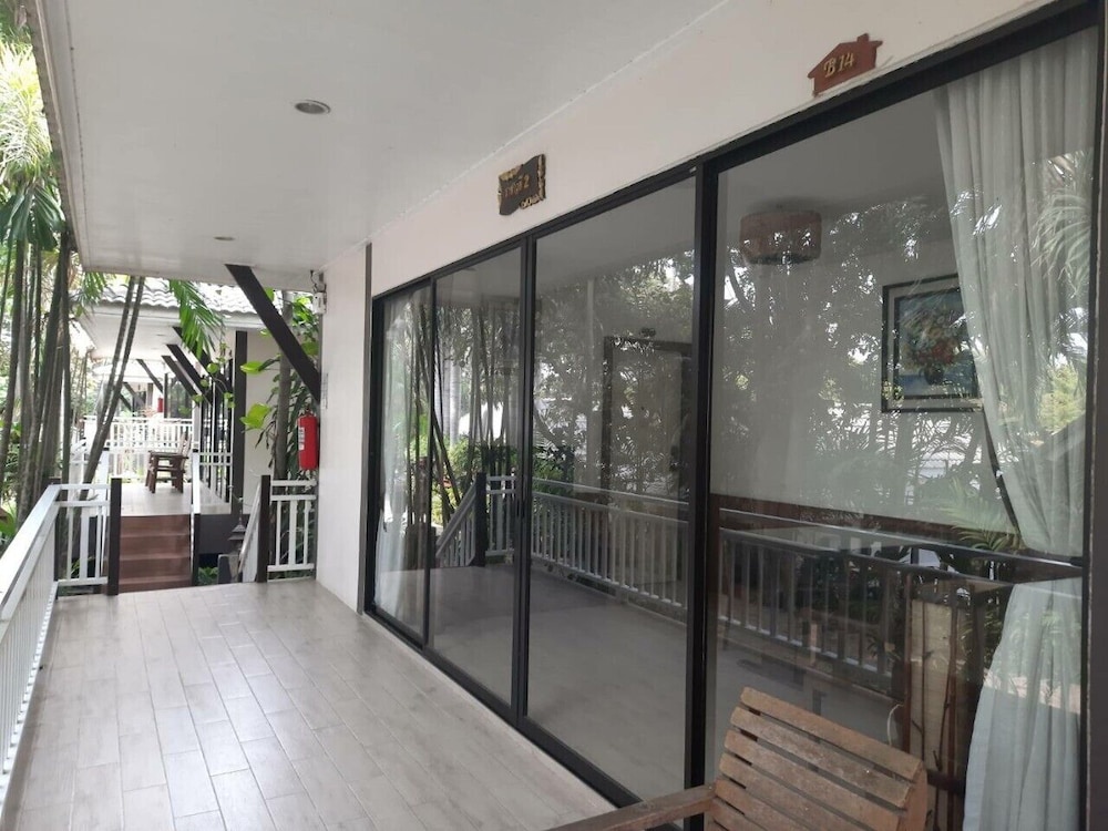 Chawalun Resort 3/50