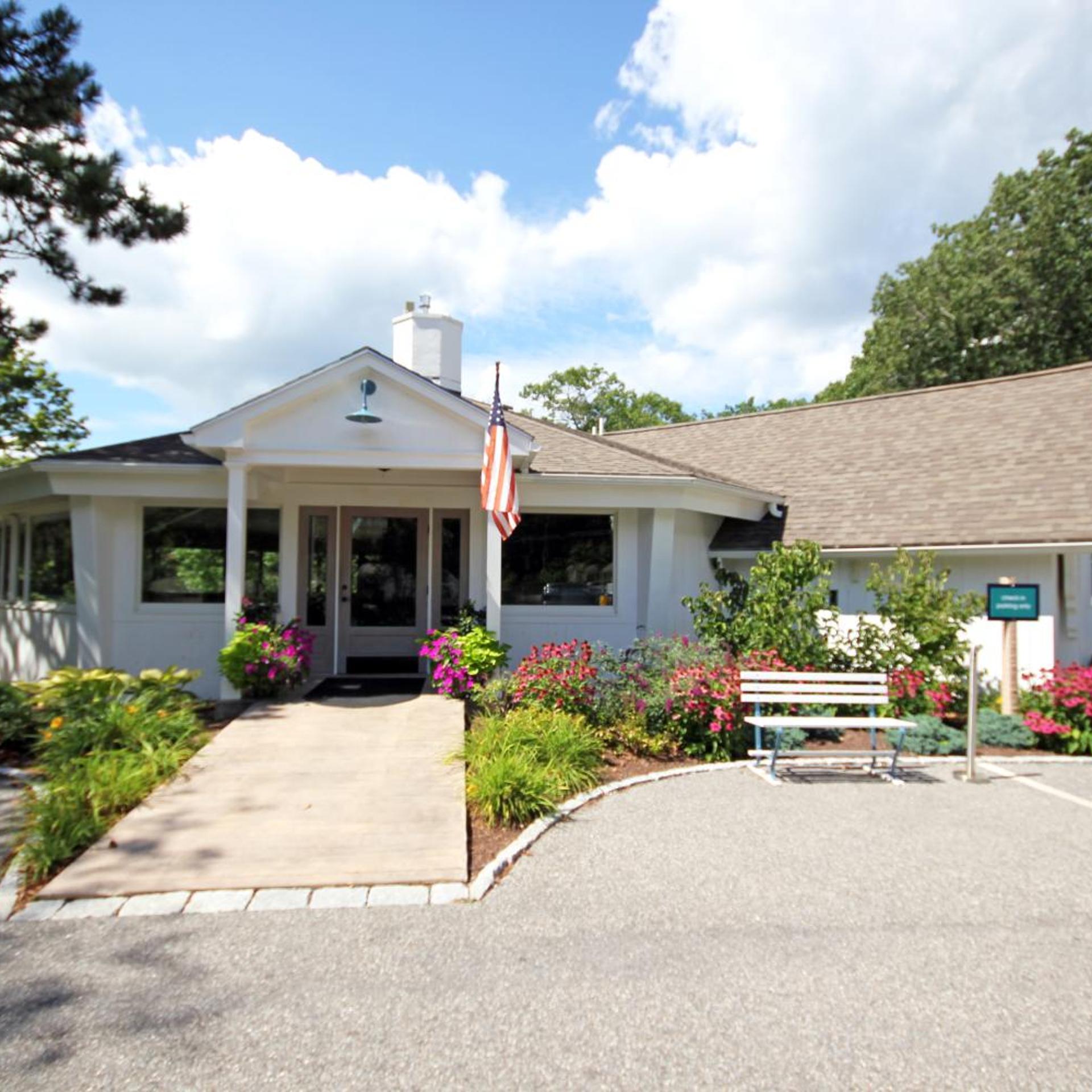 Village Cove Inn 7/51