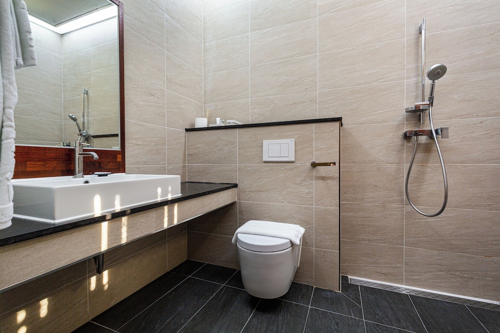 Libentia Hotel and Pool Villa 48/50