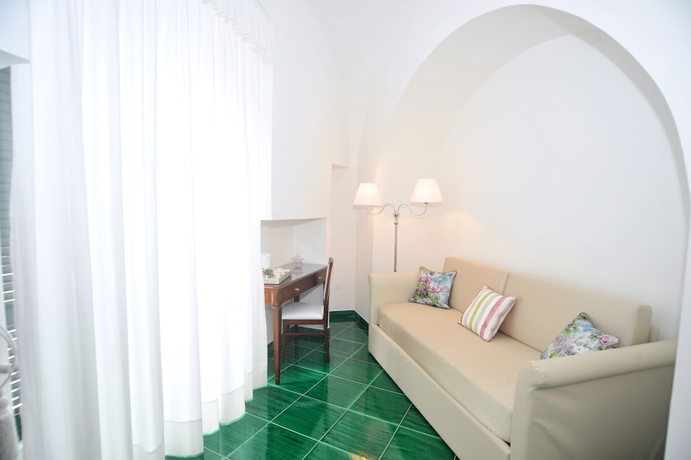 Core Amalfitano City Suites 30/39